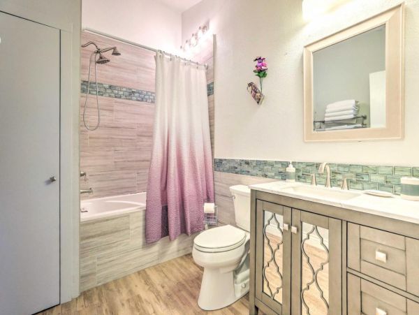 Bradenton 3 Bedroom Home with Canal View & Dock