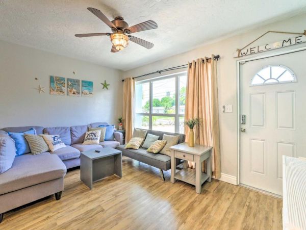 Bradenton 3 Bedroom Home with Canal View & Dock