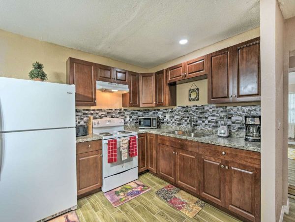 Charming 3 Bedroom Duplex in Bradenton