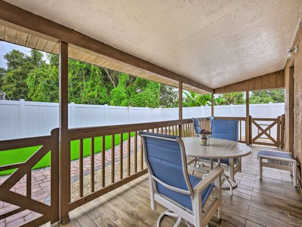Charming 3 Bedroom Duplex in Bradenton