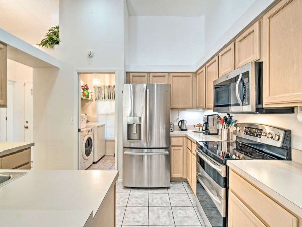 Bradenton Vacation Pool Home Three Bedroom