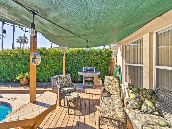 Bradenton Vacation Pool Home Three Bedroom
