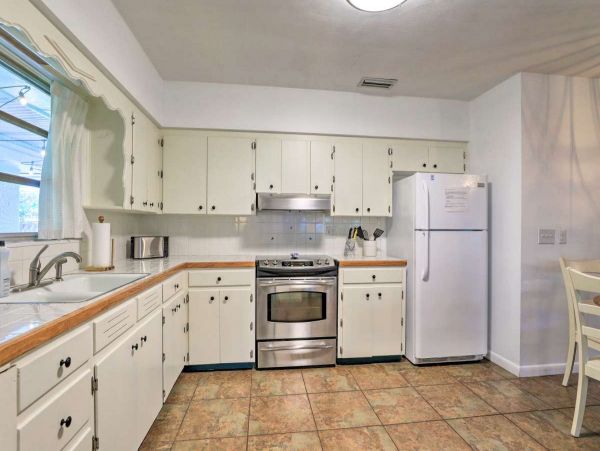 Anna Maria Island Holmes Beach Home 1031078