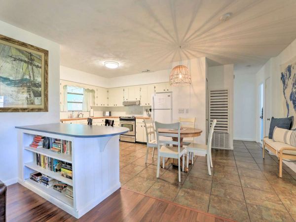 Anna Maria Island Holmes Beach Home 1031078