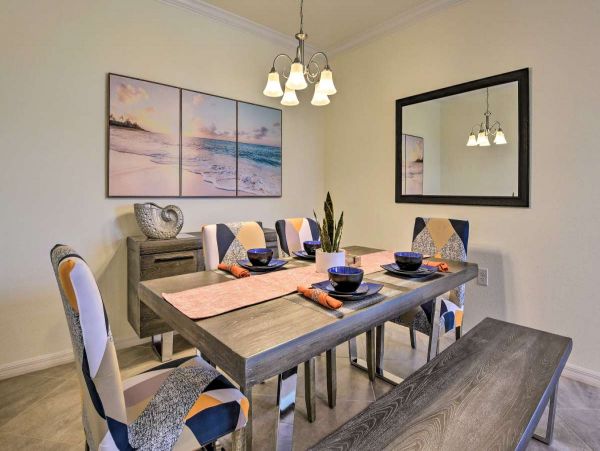 Lake City Vacation Condo Three Bedroom Walk to Beach