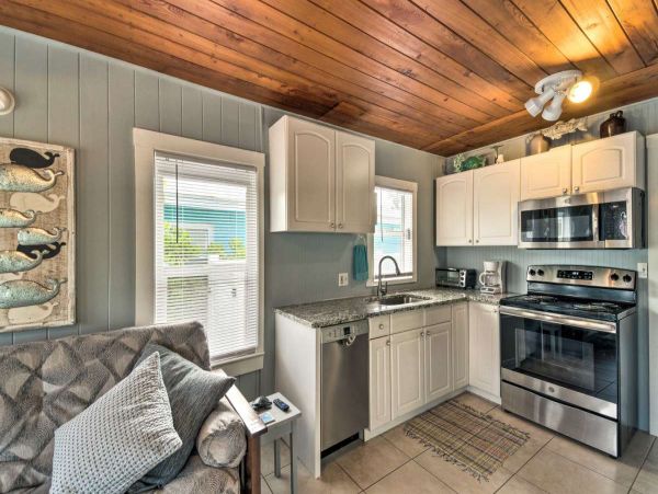 Anna Maria Island Holmes Beach Home 1031095