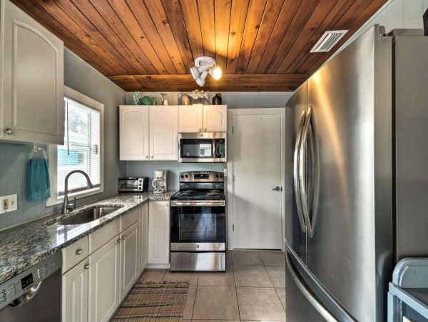 Anna Maria Island Holmes Beach Home 1031095