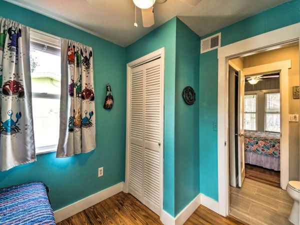 Anna Maria Island Holmes Beach Home 1031095