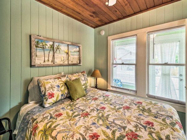 Anna Maria Island Holmes Beach Home 1031095