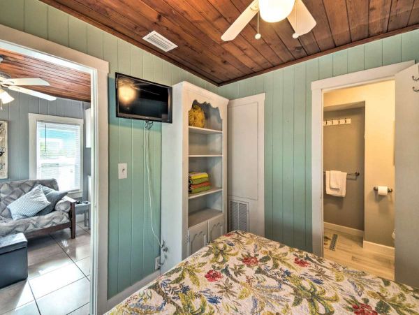 Anna Maria Island Holmes Beach Home 1031095