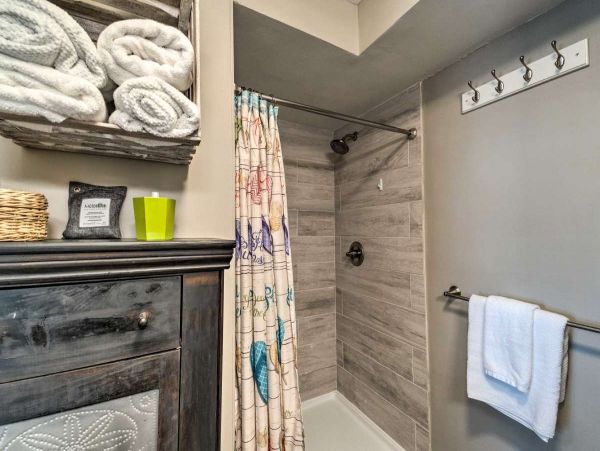Anna Maria Island Holmes Beach Home 1031095