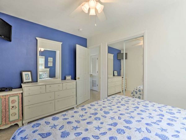 Anna Maria Island Holmes Beach Home 1031096
