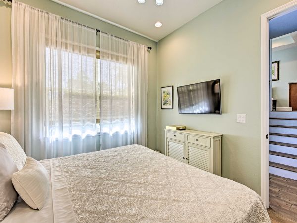 Holmes Beach Vacation Home