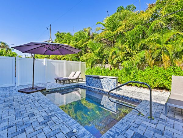 Holmes Beach Vacation Home