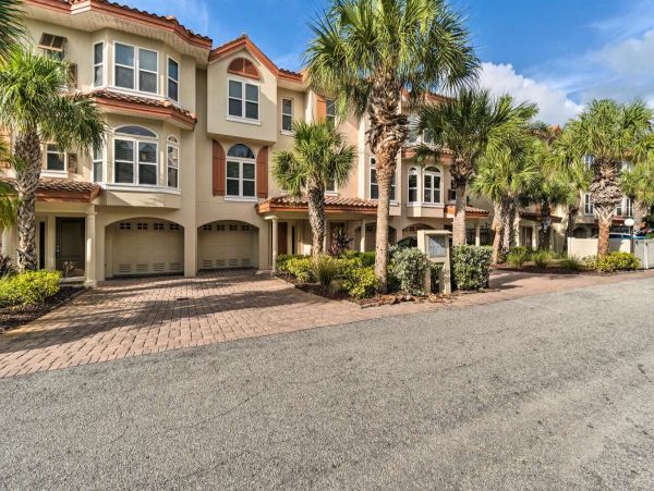 Anna Maria Island Holmes Beach Condo 1031100