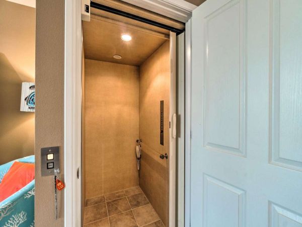 Anna Maria Island Holmes Beach Condo 1031100