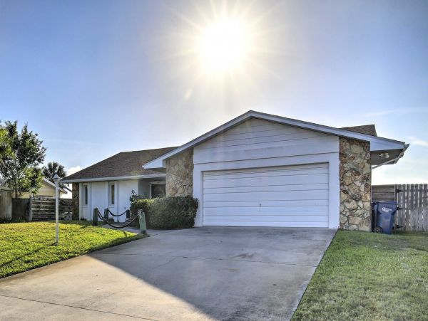Palmetto Florida Vacation Rental Bay Home