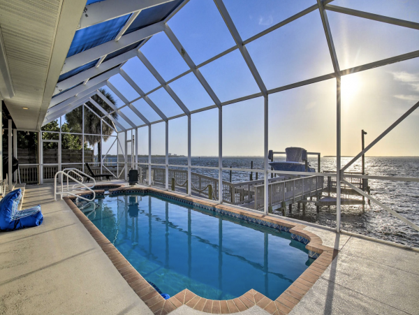 Palmetto Florida Vacation Rental Bay Home