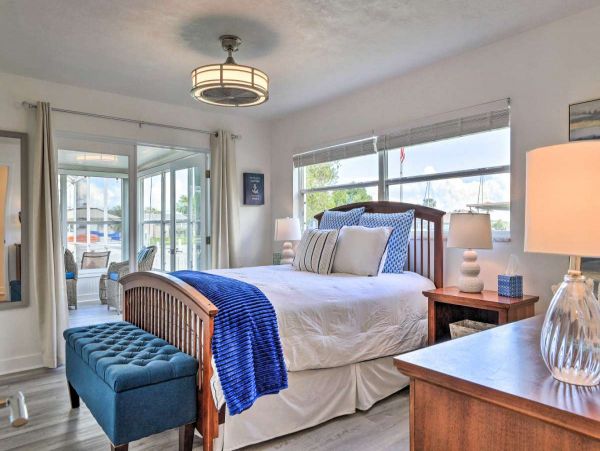 Beautiful Palmetto Vacation Home Three Bedroom