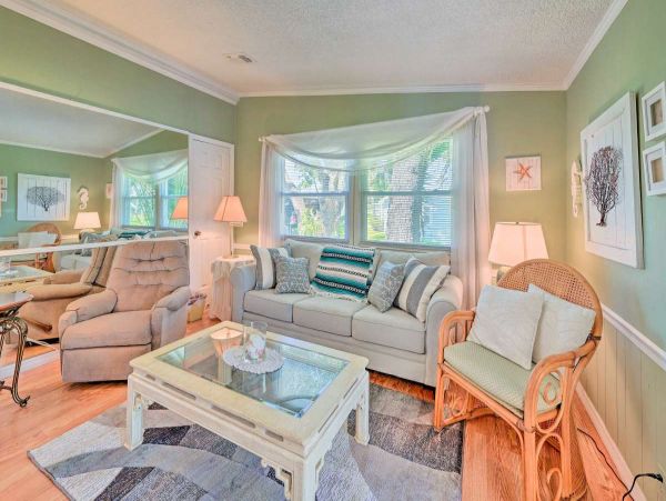 Anna Maria Island Holmes Beach Home 1031106
