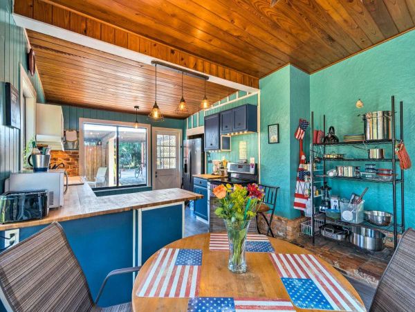 Anna Maria Island Holmes Beach Home 1031108