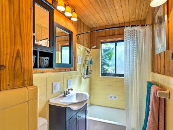 Anna Maria Island Holmes Beach Home 1031108