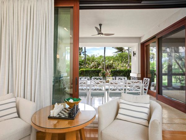 Beachside Three Bedroom Vacation Rental Condo in Kapalua