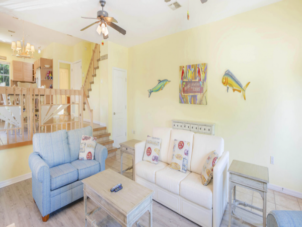 Three Bedroom Vacation Rental Close to Beach in Siesta Key