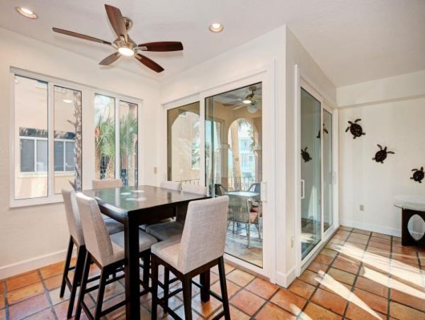 Beautiful Three Bedroom Vacation Rental Close to Beach Sleeps 6