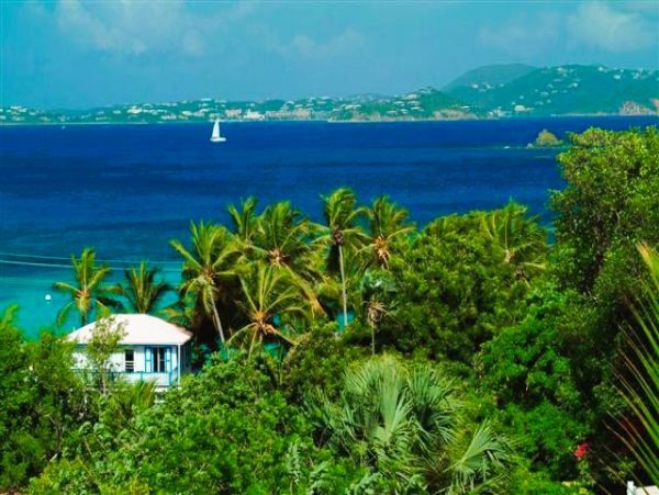 Cruz Bay Vacation Rental Luxury 3-Bedroom Condo in St John