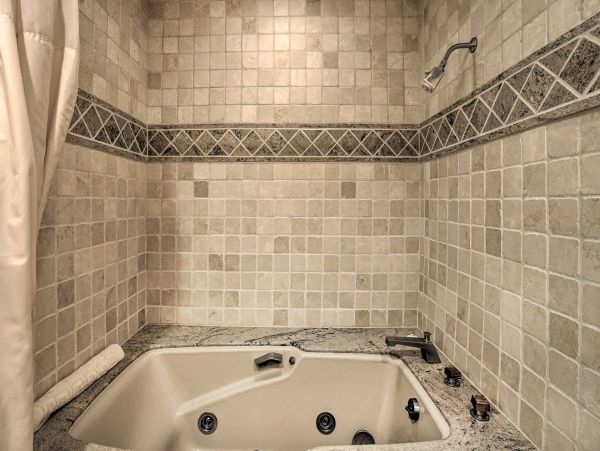 Charming Townhome with 2 Bedrooms in Snowmass