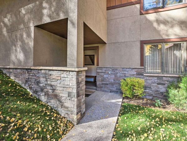 Charming Townhome with 2 Bedrooms in Snowmass