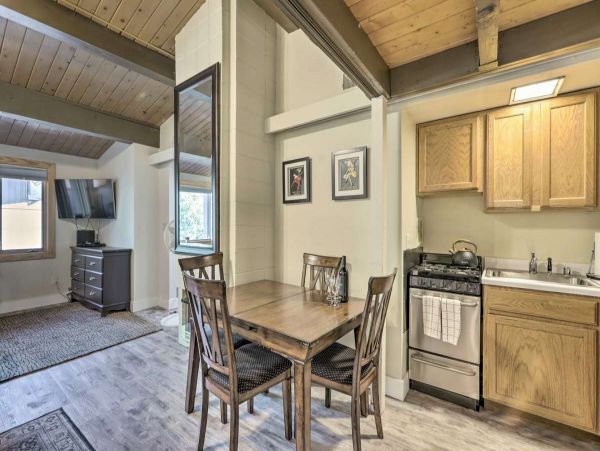 Snowmass Charming Studio with Great Amenities