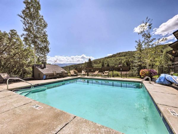 Lovely Snowmass 3 Bedroom Vacation Condo