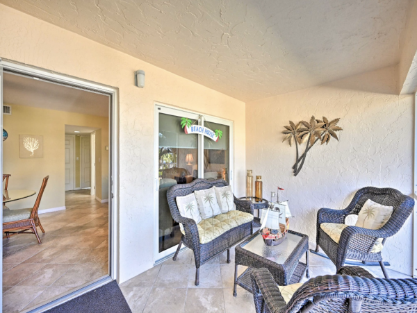Bonita Springs 2 Bedroom Vacation Condo
