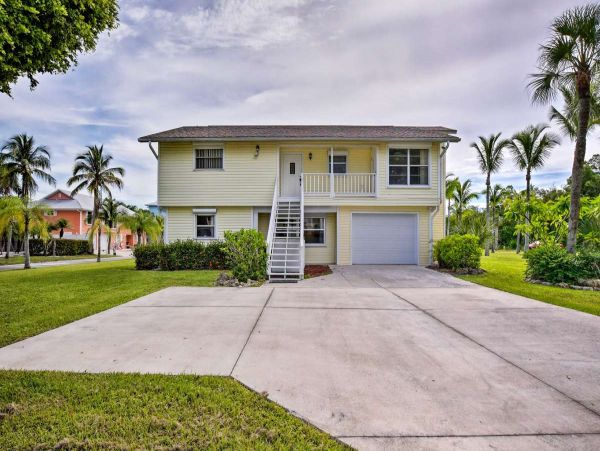 Bonita Springs Vacation Home Two Bedroom