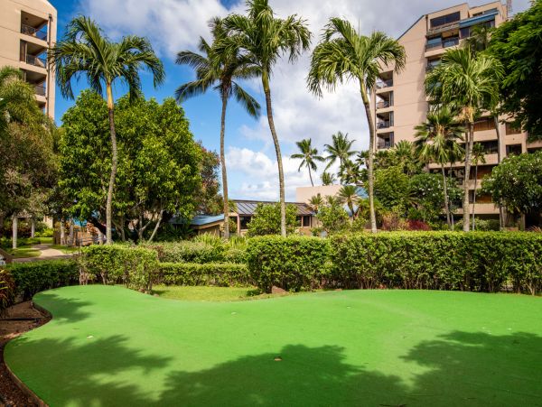 Two Bedroom Luxury Vacation Condo with Panoramic Ocean Views