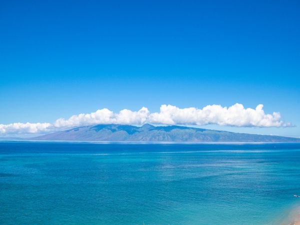 Two Bedroom Luxury Vacation Condo with Panoramic Ocean Views