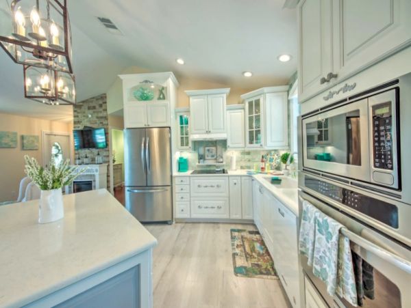Cape Coral Vacation Pool Home Sleeps 6 Guests