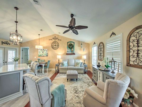 Cape Coral Vacation Pool Home Sleeps 6 Guests