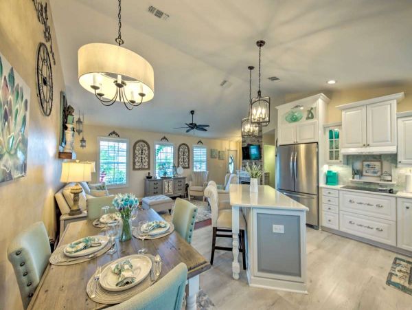 Cape Coral Vacation Pool Home Sleeps 6 Guests