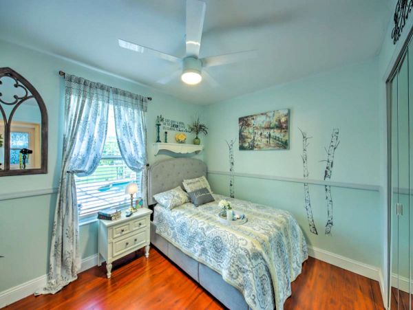 Cape Coral Vacation Pool Home Sleeps 6 Guests