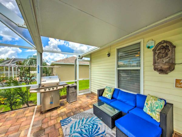 Cape Coral Vacation Pool Home Sleeps 6 Guests