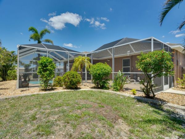 Cape Coral Vacation Rental with Pool & Lanai Near Beaches