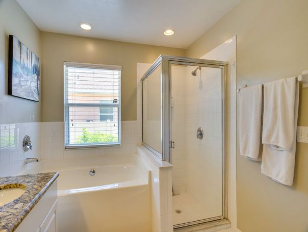 Cape Coral Vacation Rental with Pool & Lanai Near Beaches