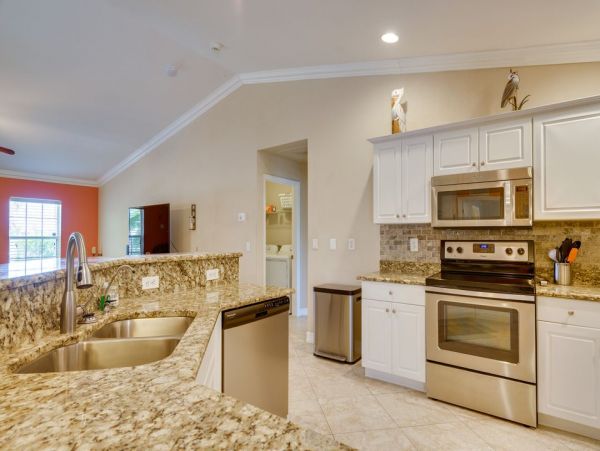 Cape Coral Vacation Rental with Pool & Lanai Near Beaches