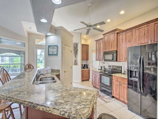 Cape Coral Home 1031401