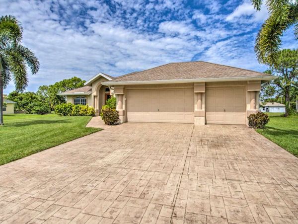 Cape Coral Home 1031401