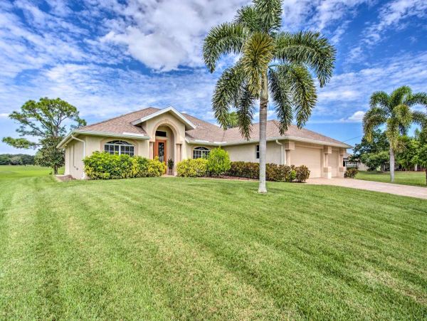 Cape Coral Home 1031401