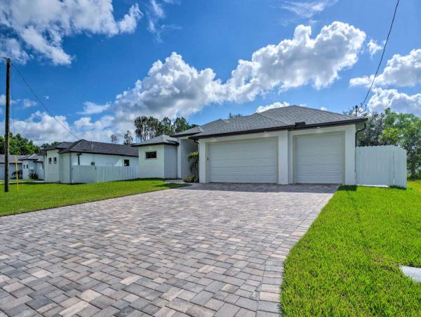Cape Coral Home 1031407